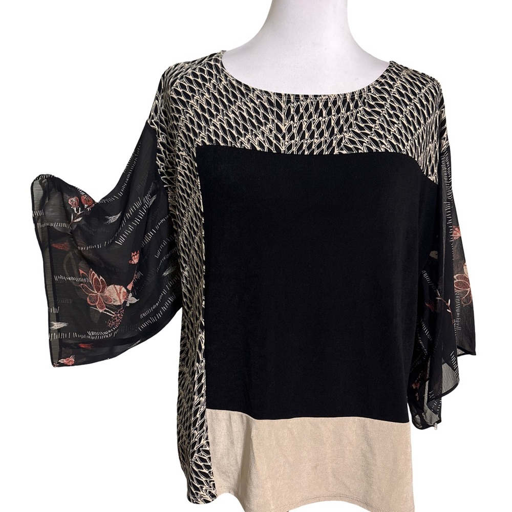 Chico's Travelers Black and Cream Patterned Blouse
